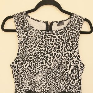 Sparkle and Fade Black and White Peplum Top L